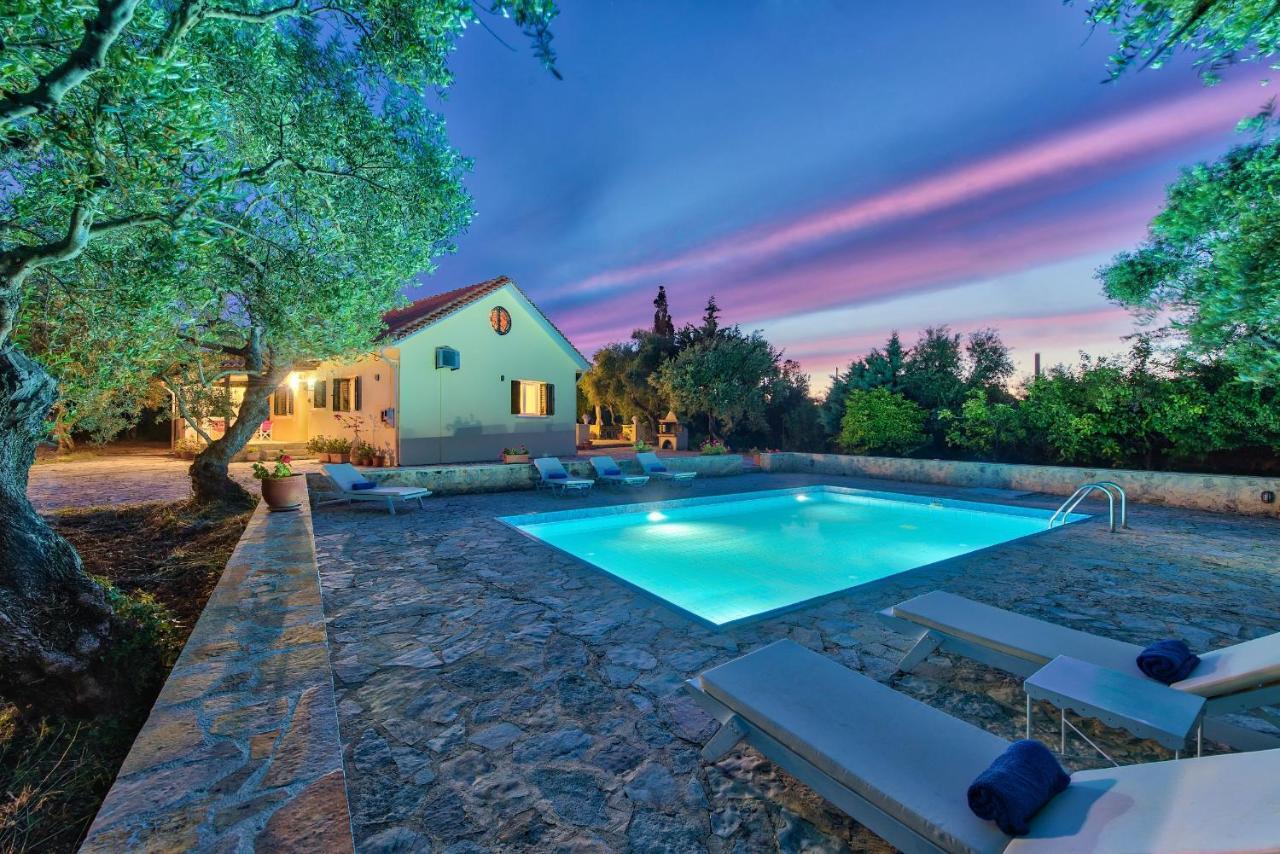 Olivegrove Villa - Nestled In Olive Trees With Private Pool, By Zantewize Tragaki Luaran gambar