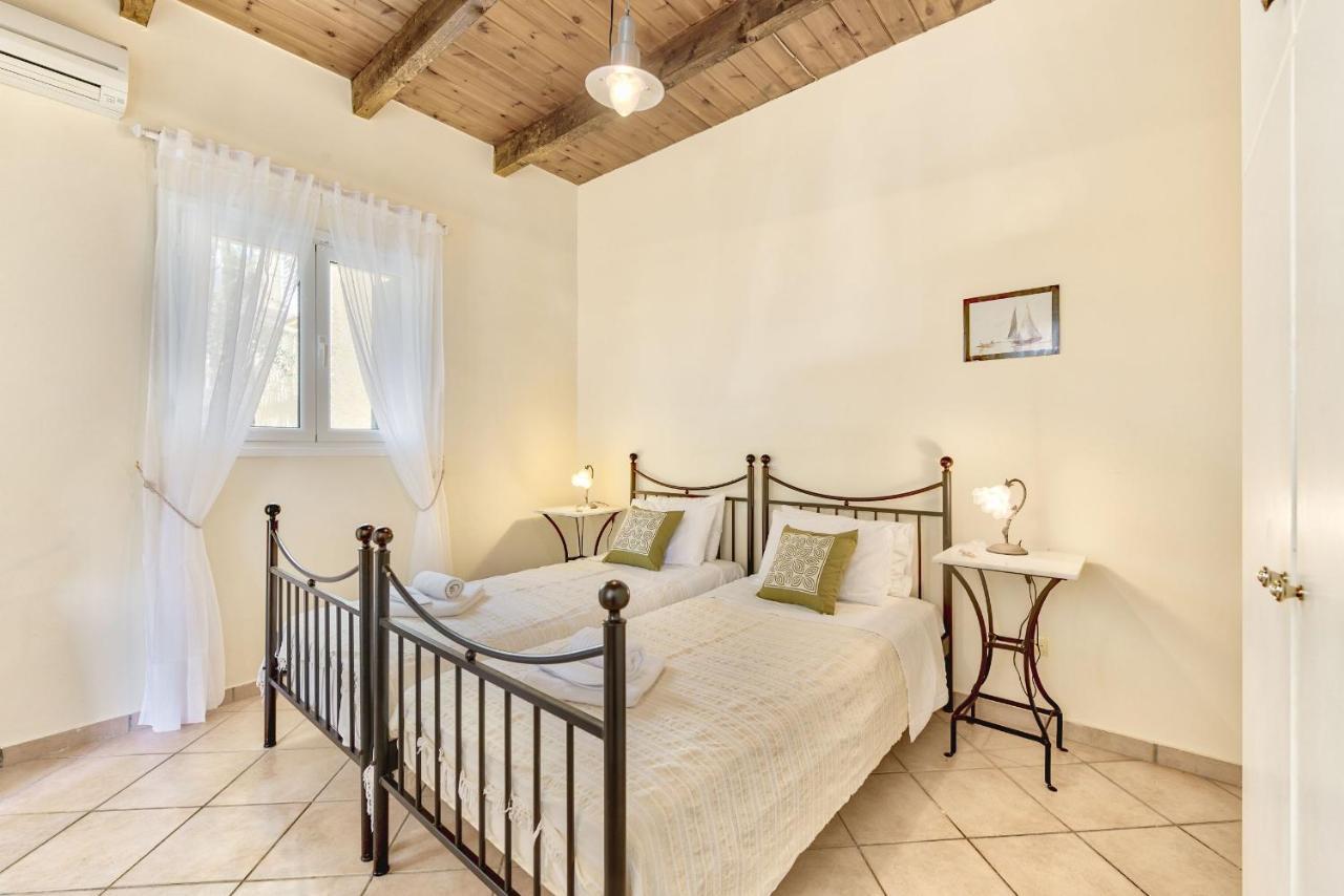 Olivegrove Villa - Nestled In Olive Trees With Private Pool, By Zantewize Tragaki Luaran gambar