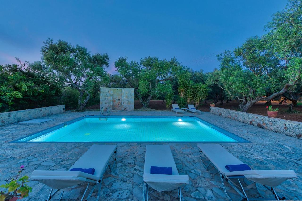 Olivegrove Villa - Nestled In Olive Trees With Private Pool, By Zantewize Tragaki Luaran gambar